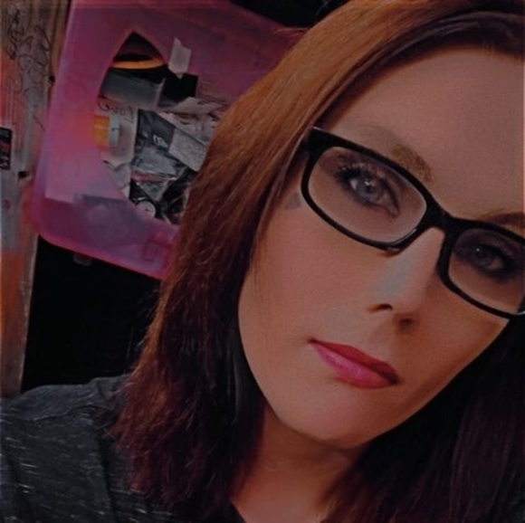 Meet your Posher, Bella - Picture 1 of 1